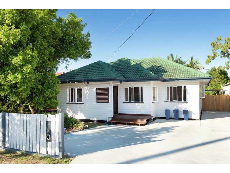 128 Dunne Street, Brighton QLD 4017