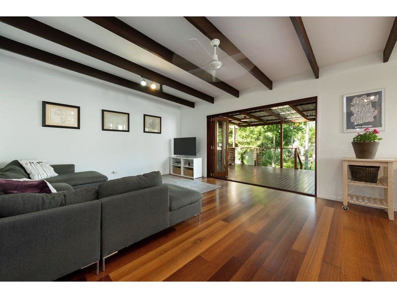 128 Dunne Street, Brighton QLD 4017