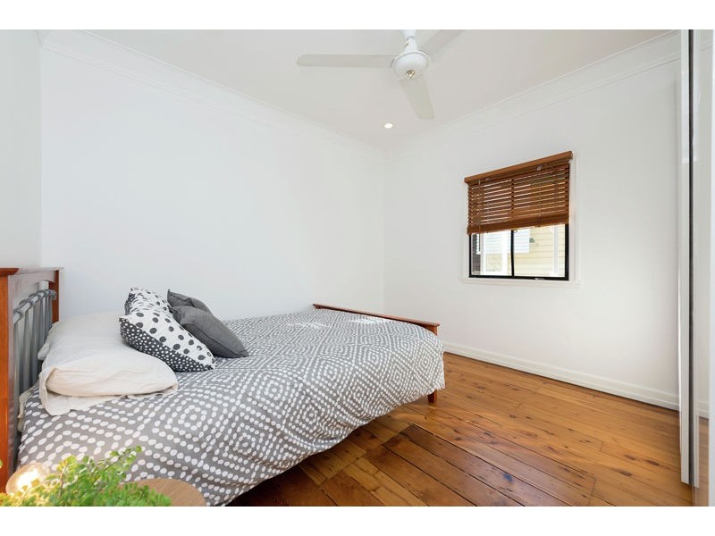 128 Dunne Street, Brighton QLD 4017