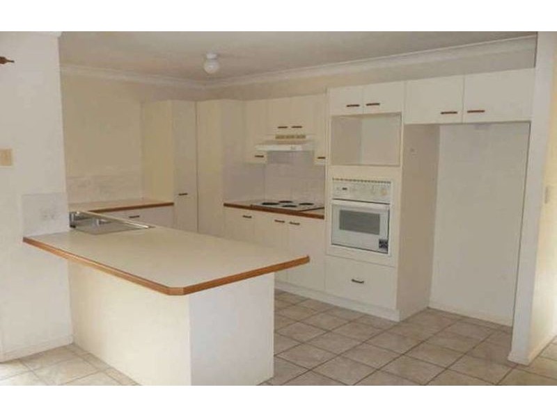 7 Canterbury Street, Bracken Ridge QLD 4017