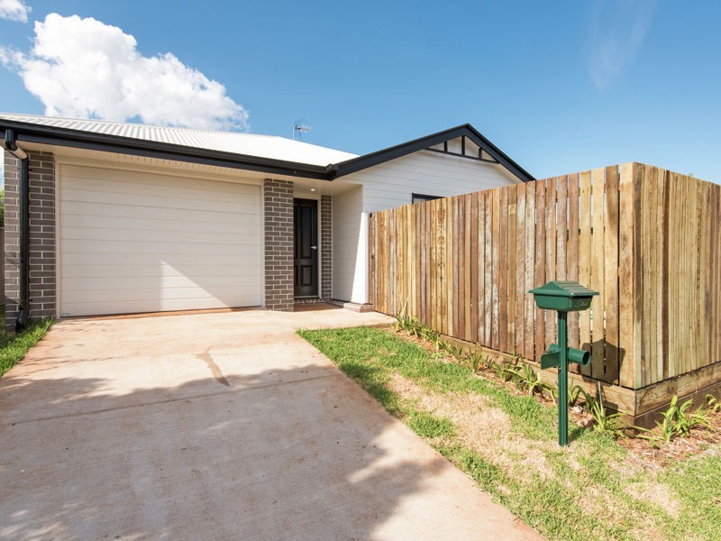 1 Router Street, Wilsonton QLD 4350