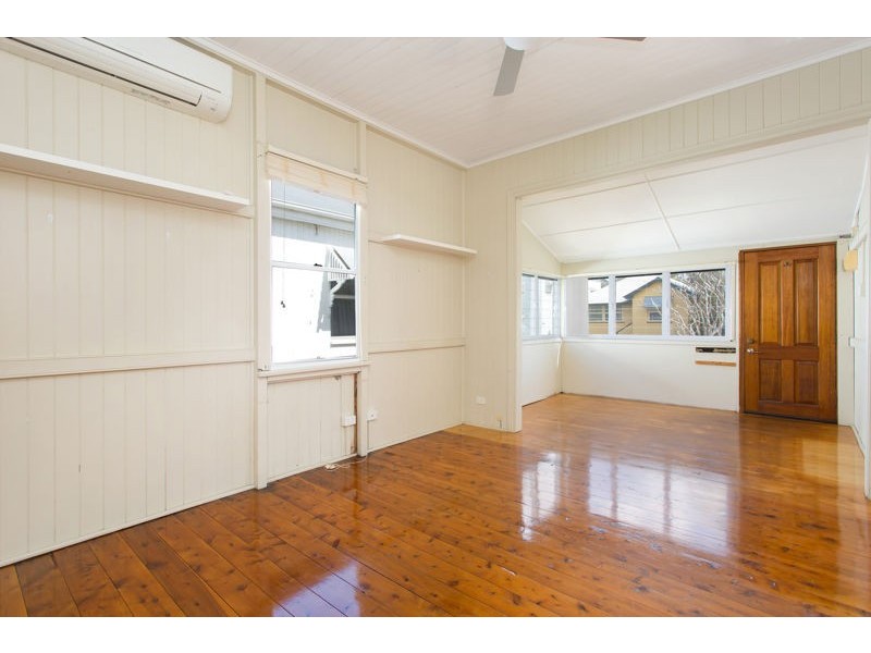 40 Murray Street, Sandgate QLD 4017