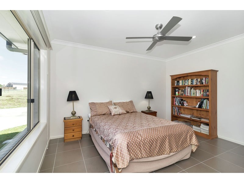 3 Storeys Road, Kingsthorpe QLD 4400