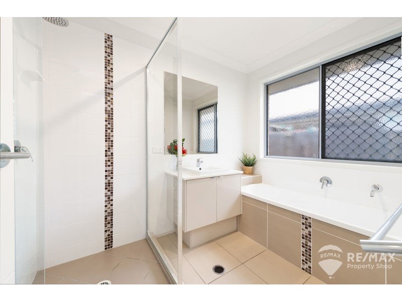 17 Swallow Street, Griffin QLD 4503