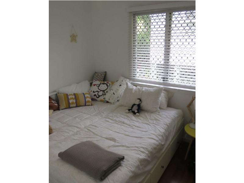 34 Lebanon Street, Brighton QLD 4017