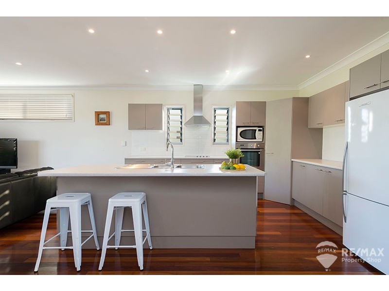 24 Scott street, Deagon QLD 4017