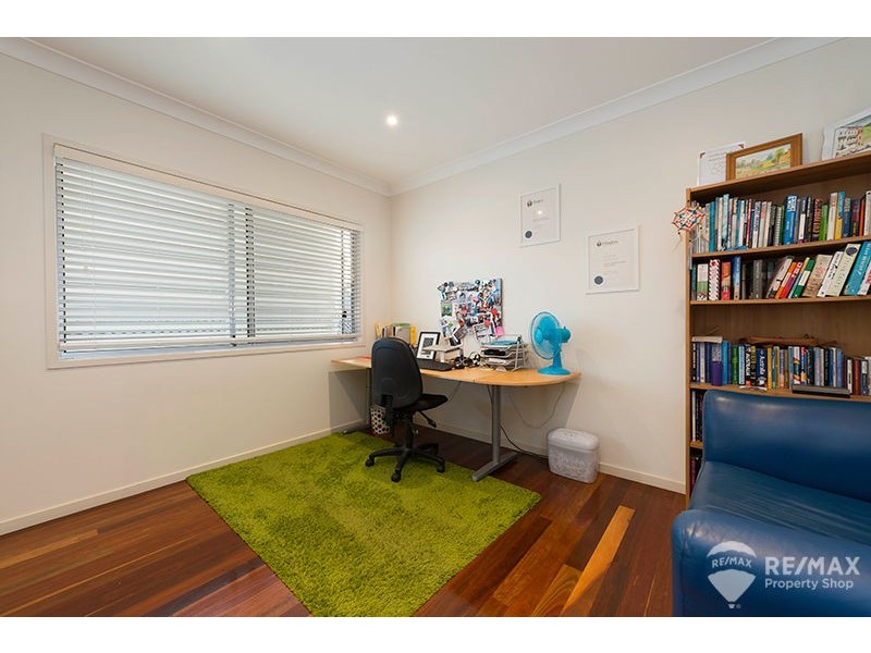 24 Scott street, Deagon QLD 4017