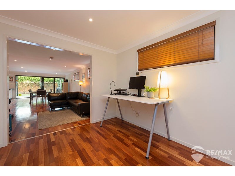 24 Scott street, Deagon QLD 4017