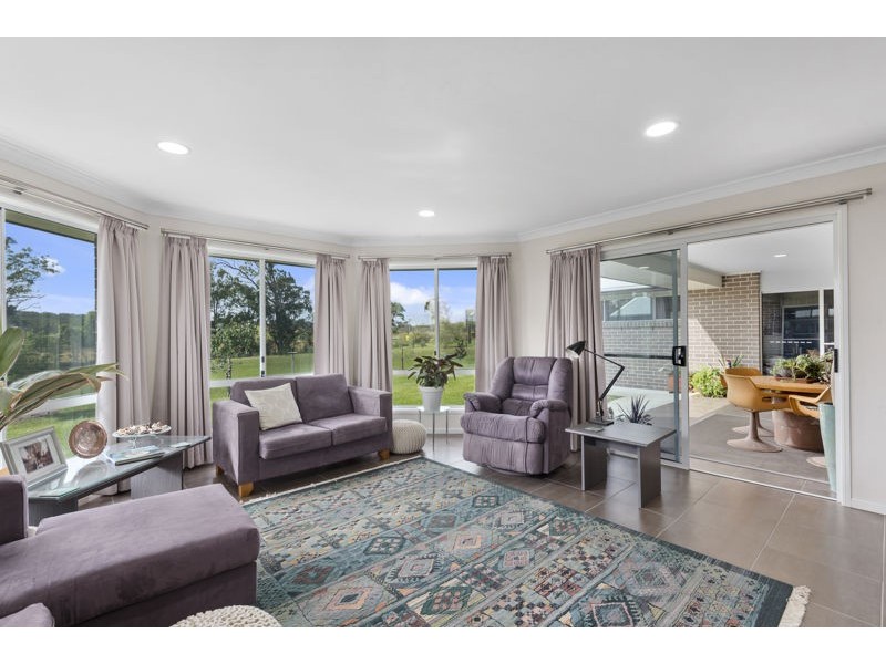 30 East Side Road, Crows Nest QLD 4355