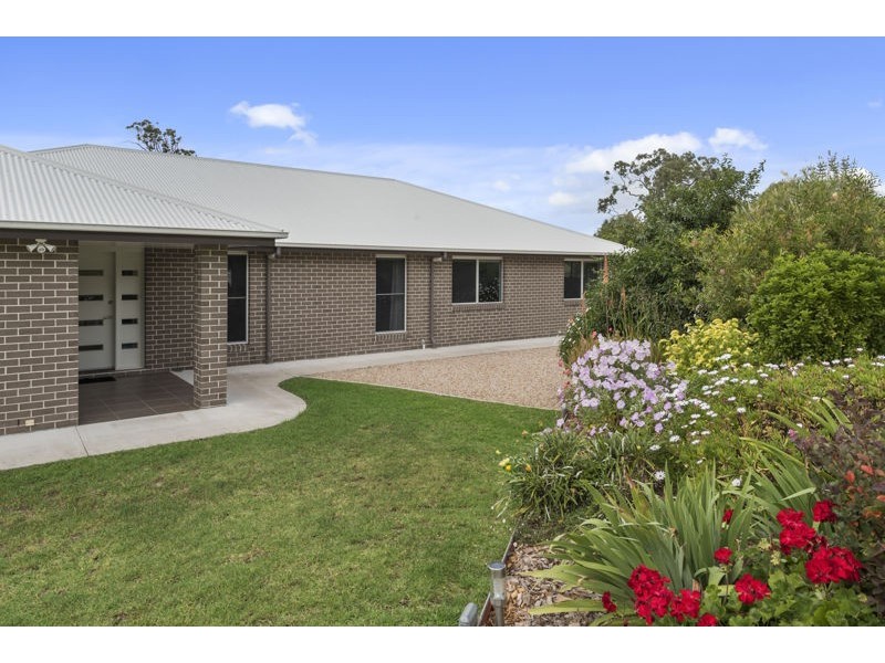30 East Side Road, Crows Nest QLD 4355