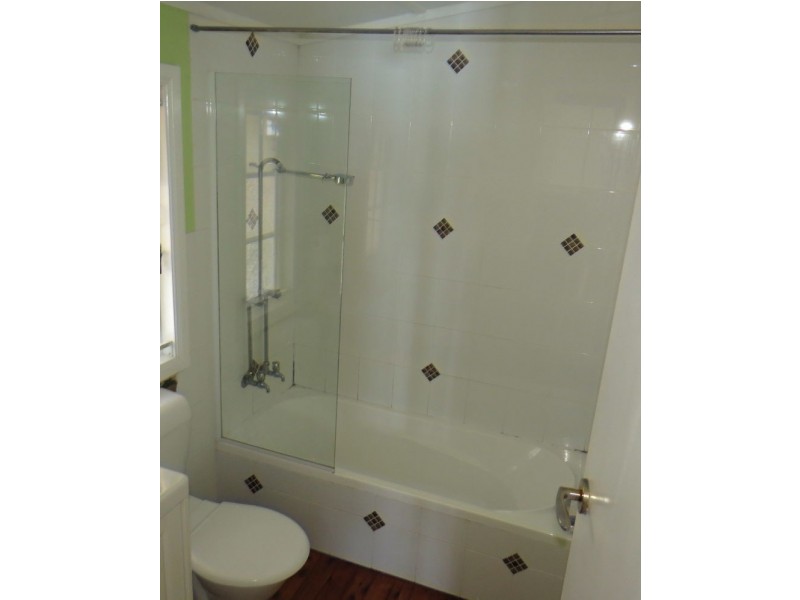 93 Clayton Street, Sandgate QLD 4017