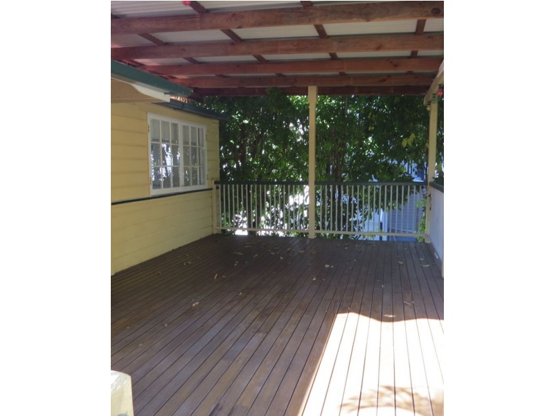 93 Clayton Street, Sandgate QLD 4017