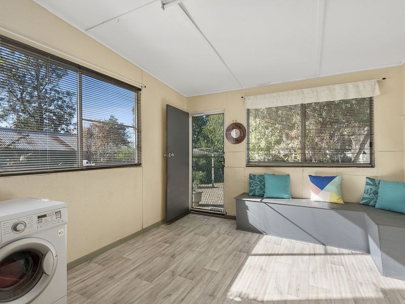 20 Whichello Street, Newtown QLD 4350