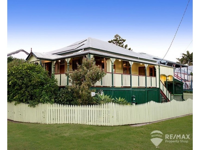 25 Raymond Street, Shorncliffe QLD 4017