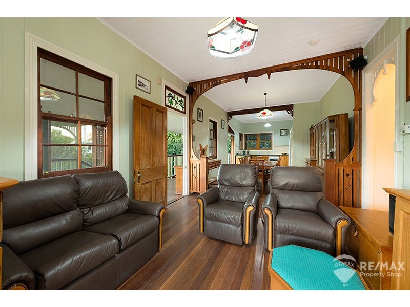 25 Raymond Street, Shorncliffe QLD 4017