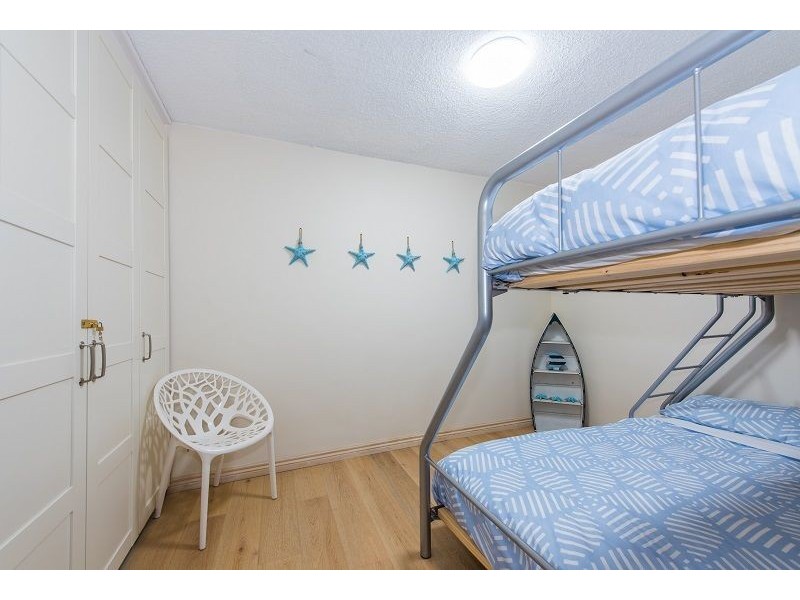 2/27 Second Avenue, Sandgate QLD 4017