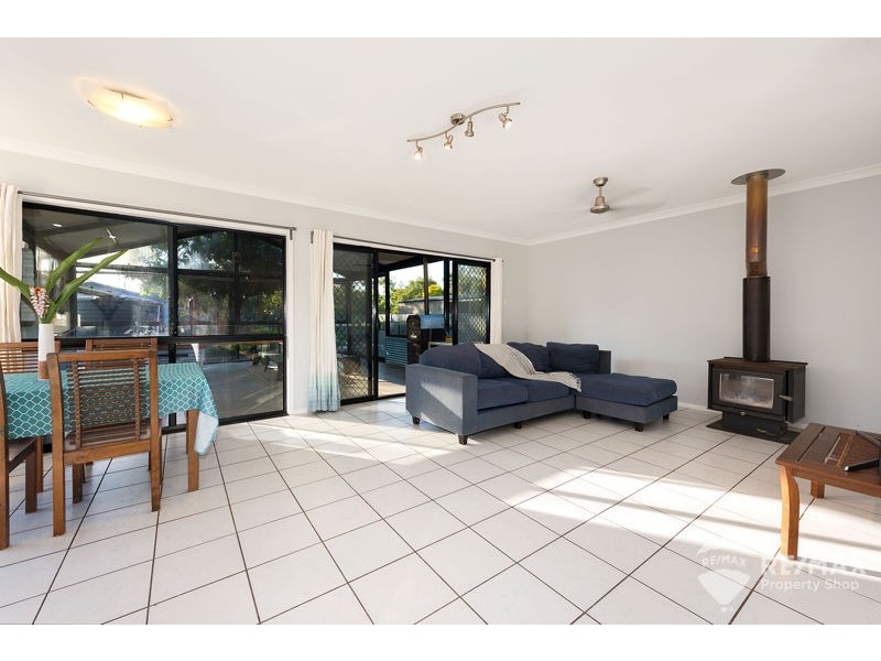 35 Finnie Road, Deagon QLD 4017