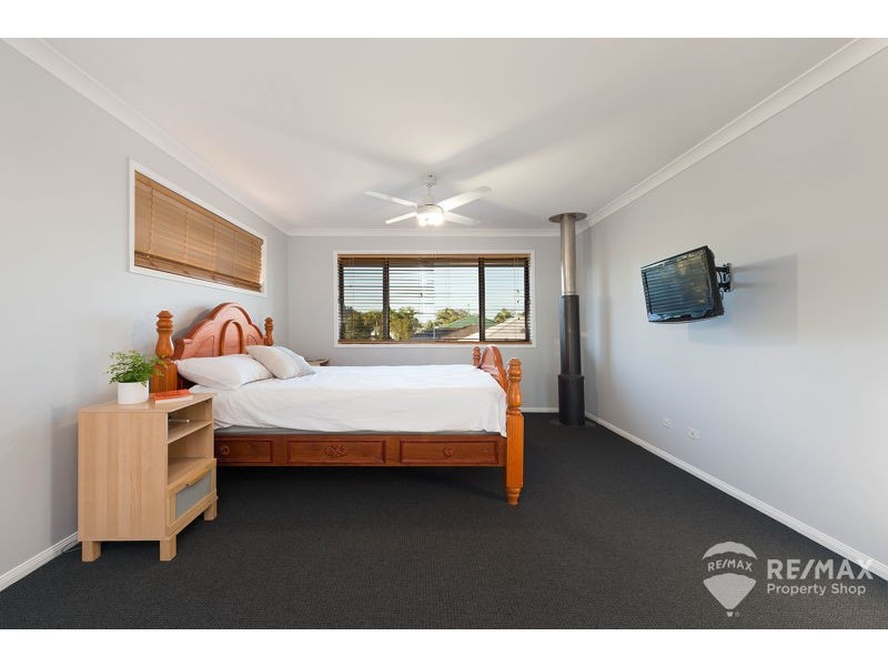 35 Finnie Road, Deagon QLD 4017