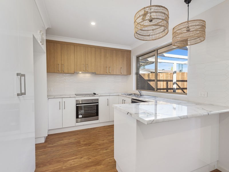 16 Hamilton Street, Newtown QLD 4350