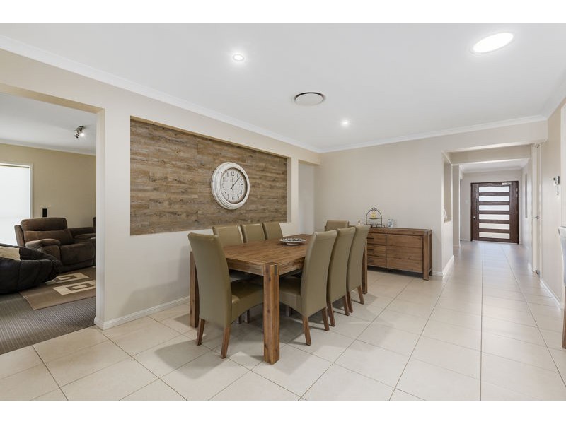 55 Hilltop Drive, Gowrie Junction QLD 4352