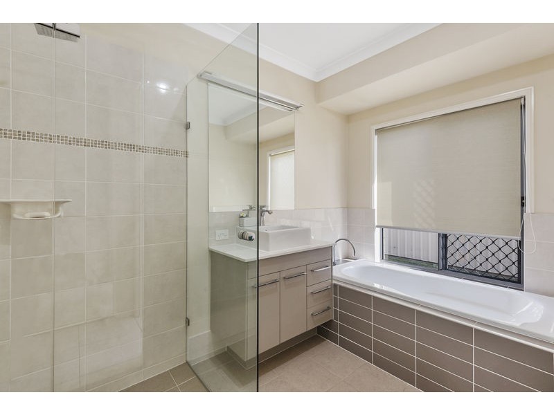 55 Hilltop Drive, Gowrie Junction QLD 4352