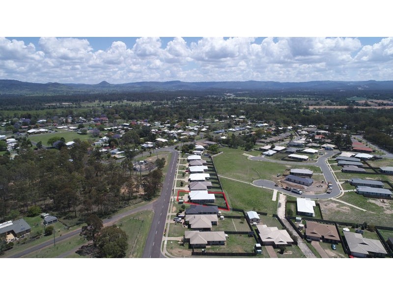 13 Seventeen Mile Road, Helidon QLD 4344