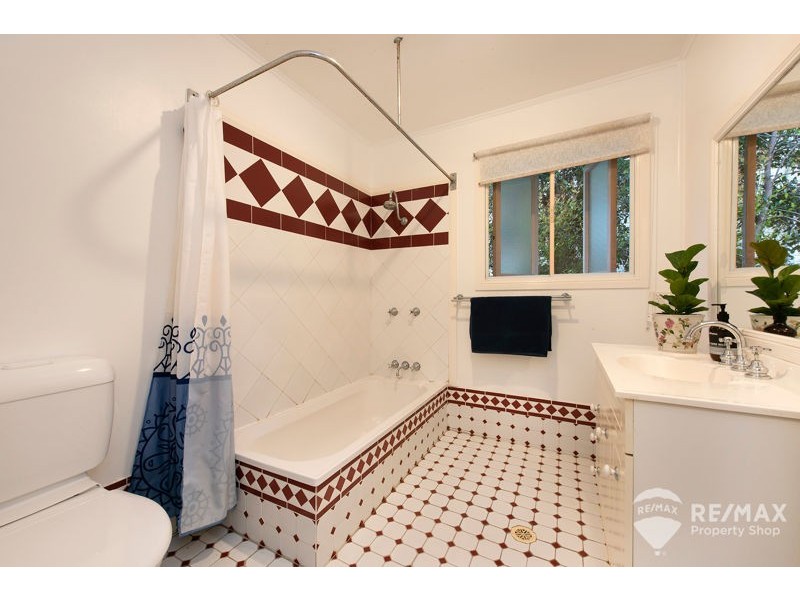 24 Sunnybrook Street, Brighton QLD 4017