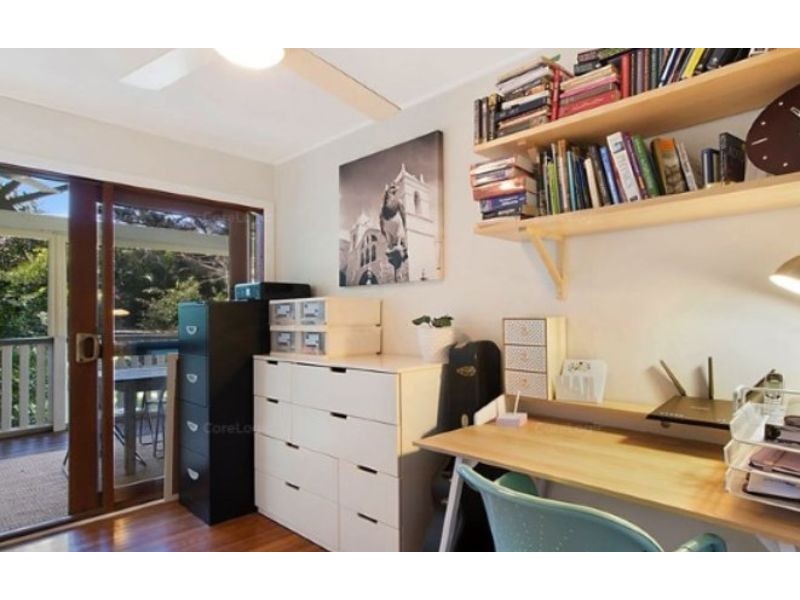 24 Sunnybrook Street, Brighton QLD 4017