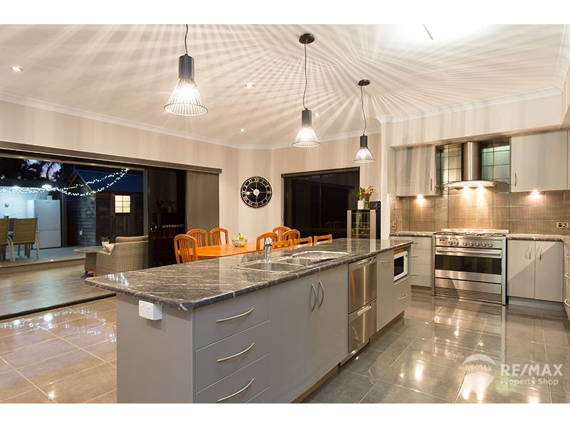 7 Venice Crescent, Brighton QLD 4017