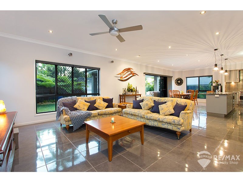 7 Venice Crescent, Brighton QLD 4017