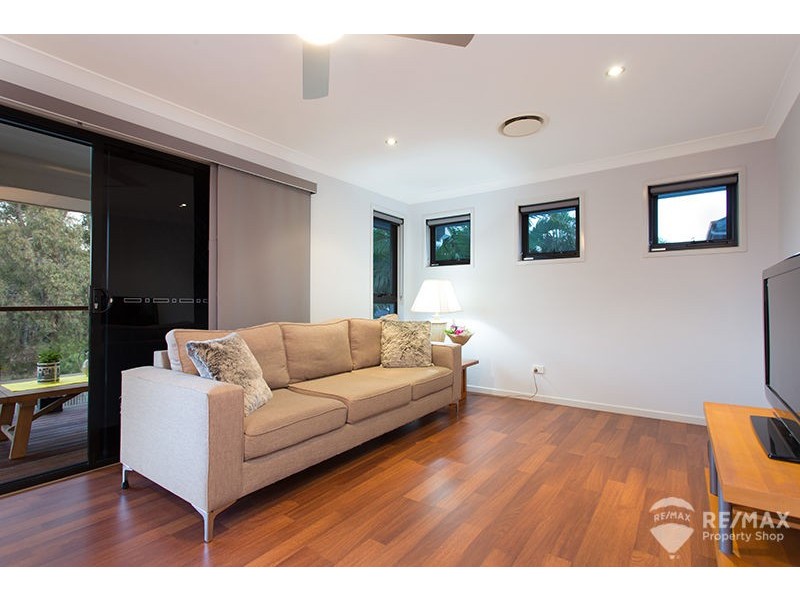 7 Venice Crescent, Brighton QLD 4017