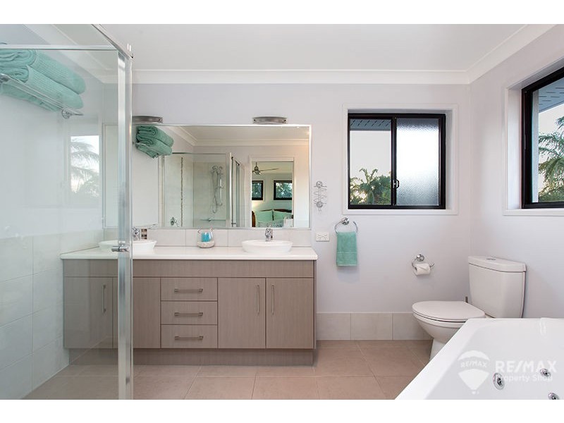 7 Venice Crescent, Brighton QLD 4017