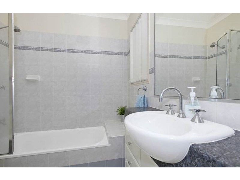 4/50 John Street, Redcliffe QLD 4020