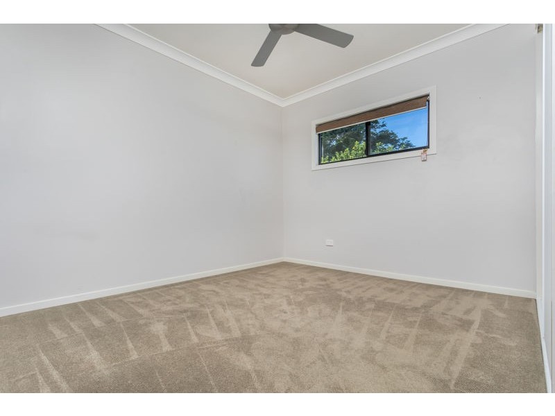 30 Thirteenth Avenue, Brighton QLD 4017