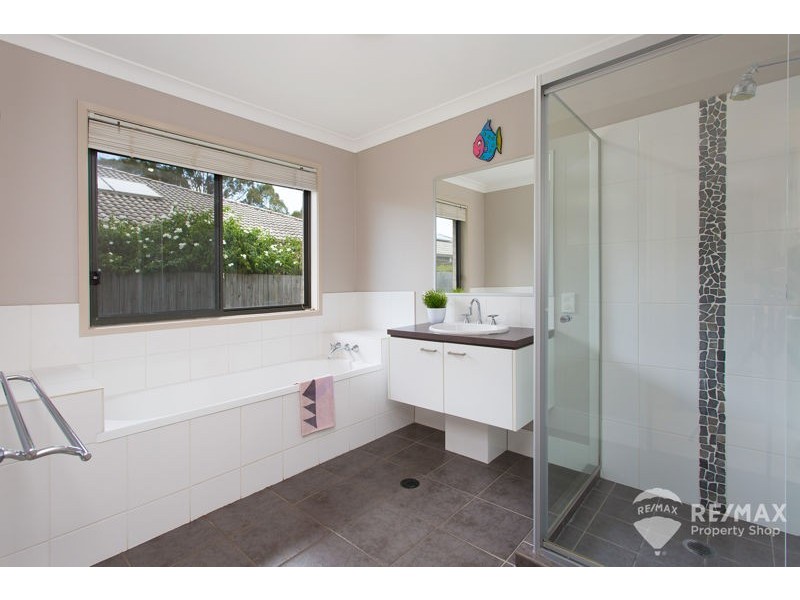 16 Gawler Crescent, Bracken Ridge QLD 4017