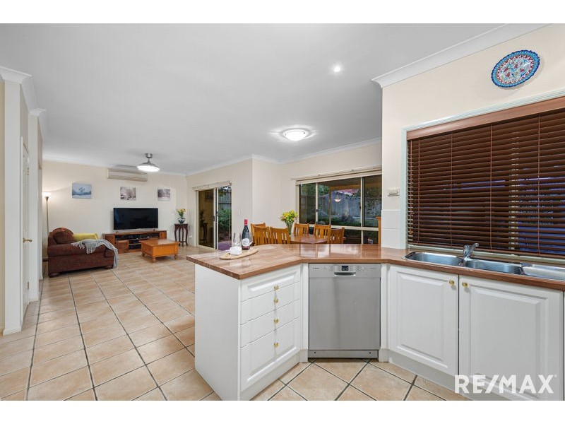 10 Campion Drive, North Lakes QLD 4509