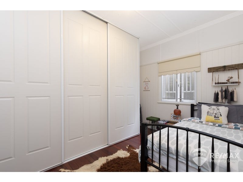 24 Albury Street, Deagon QLD 4017