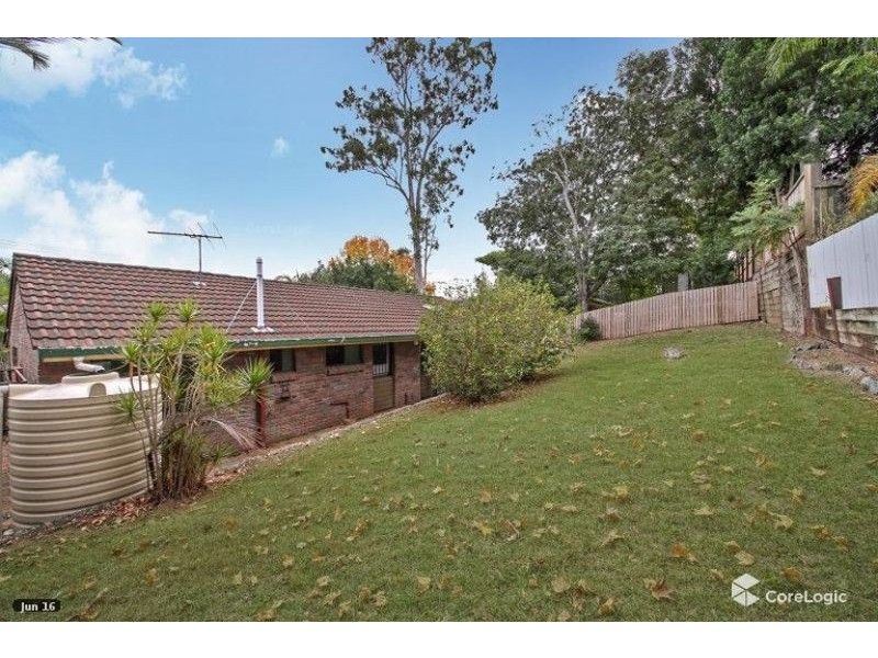 34 Beeville Road, Petrie QLD 4502