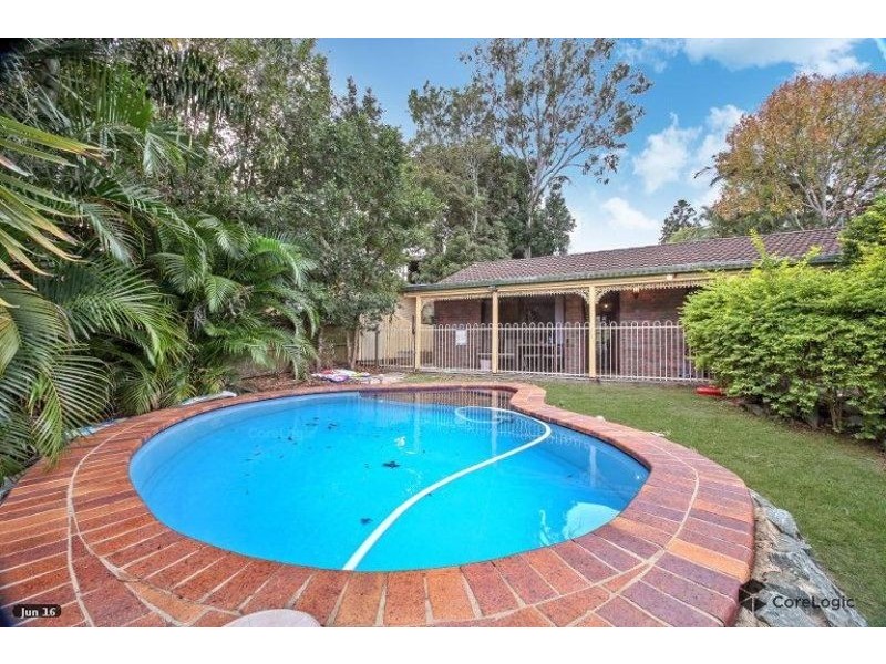 34 Beeville Road, Petrie QLD 4502