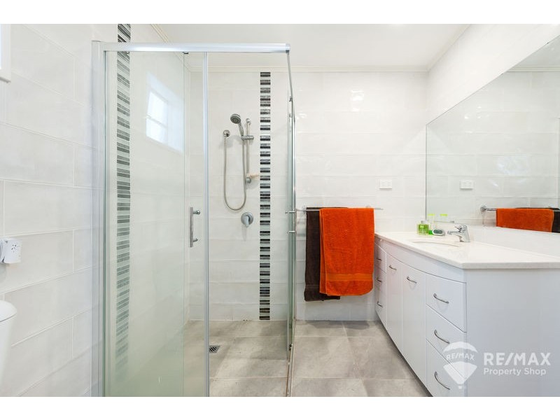 242 Queens Parade, Brighton QLD 4017