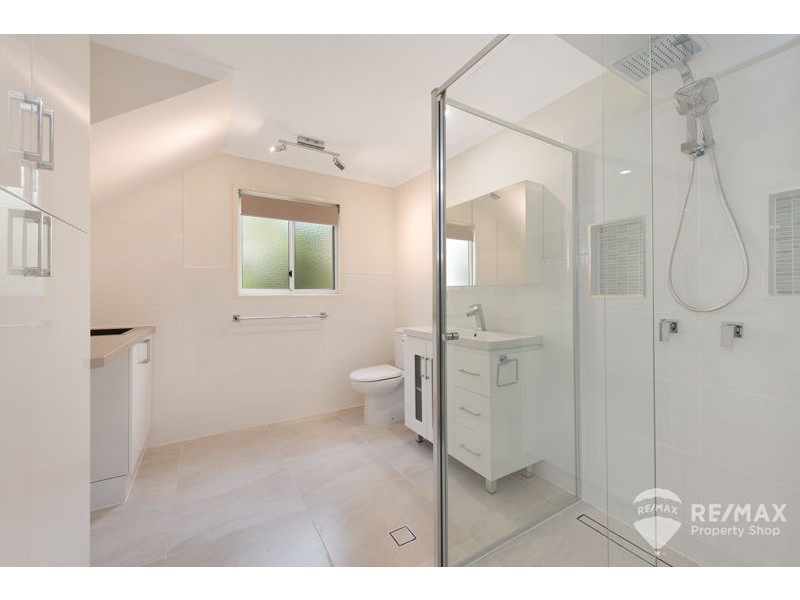 92 Griffith Street, Sandgate QLD 4017