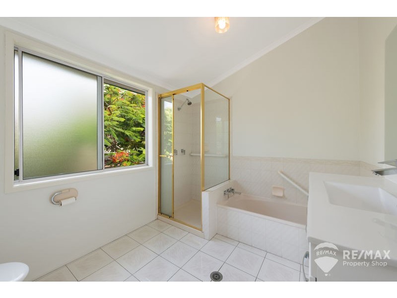 92 Griffith Street, Sandgate QLD 4017