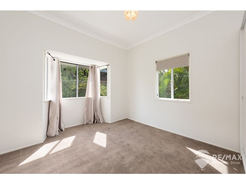 92 Griffith Street, Sandgate QLD 4017