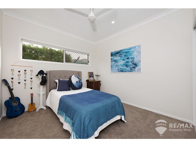 8 Joyceland Street, Brighton QLD 4017