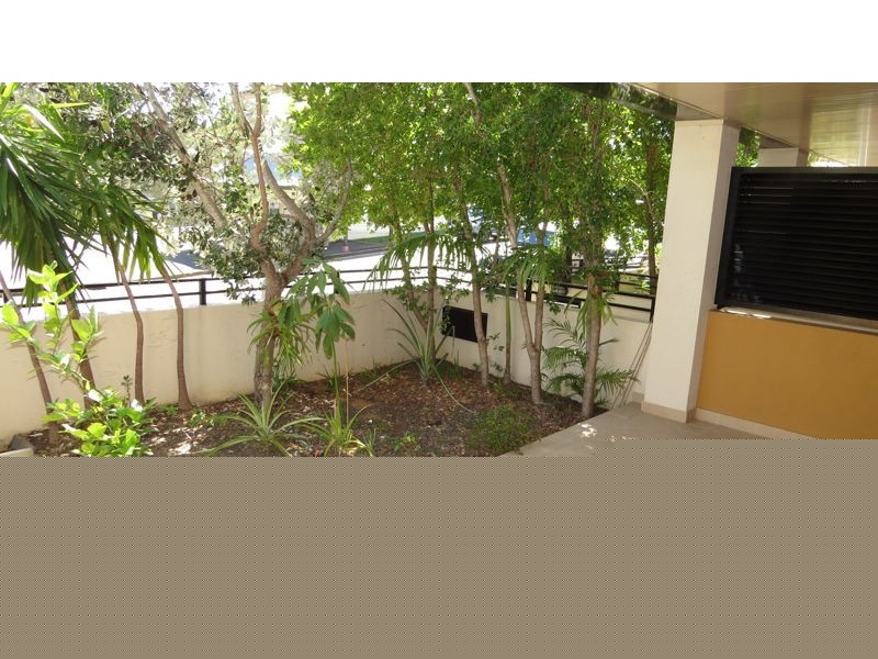 1/66 Loudon Street, Sandgate QLD 4017