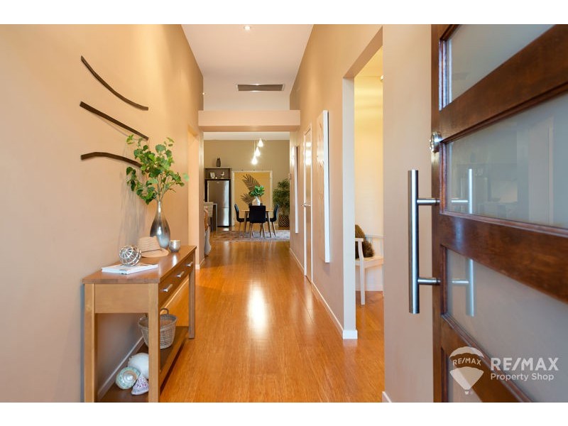 23 Cremorne Place, Brighton QLD 4017