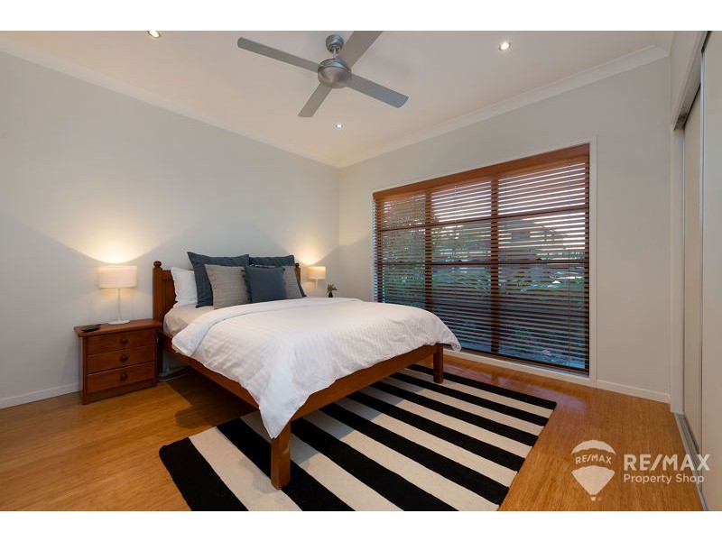 23 Cremorne Place, Brighton QLD 4017