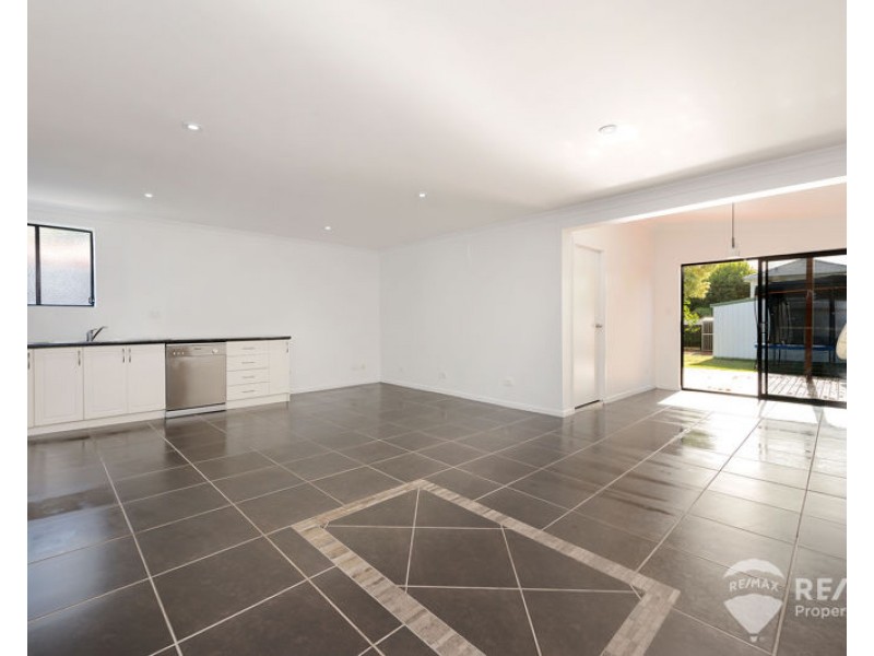 404 Beaconsfield Terrace, Brighton QLD 4017