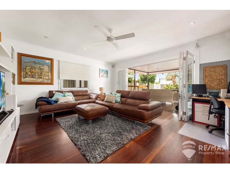 18 Griffith Street, Sandgate QLD 4017