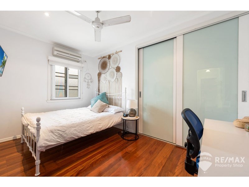 18 Griffith Street, Sandgate QLD 4017